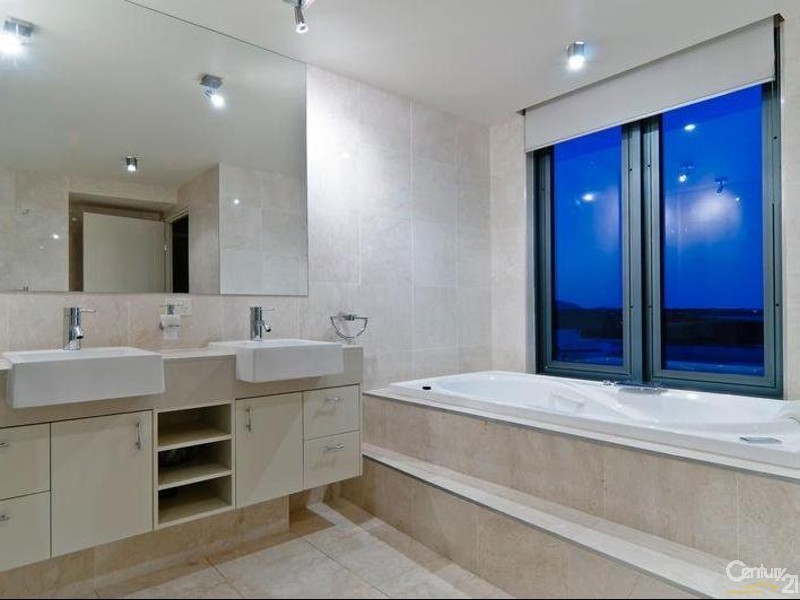 601/14 Duporth Avenue, Maroochydore QLD 4558