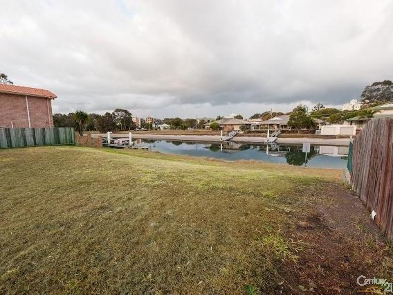 5 Schirrmann Drive, Maroochydore QLD 4558