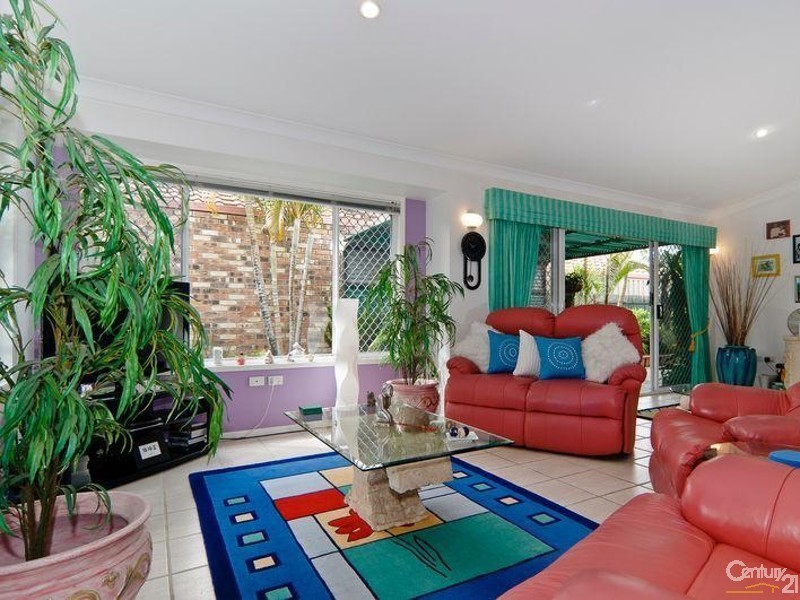 119 Maroochy Waters Drive, Maroochydore QLD 4558