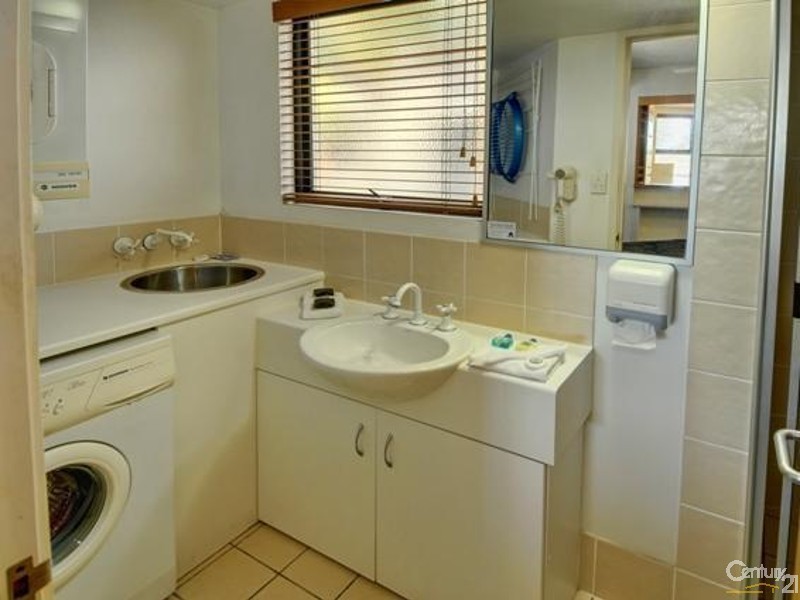 30/87 First Avenue, Mooloolaba QLD 4557