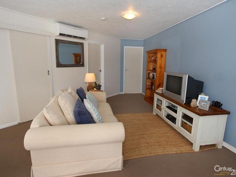 10/77 Bradman Avenue, Maroochydore QLD 4558