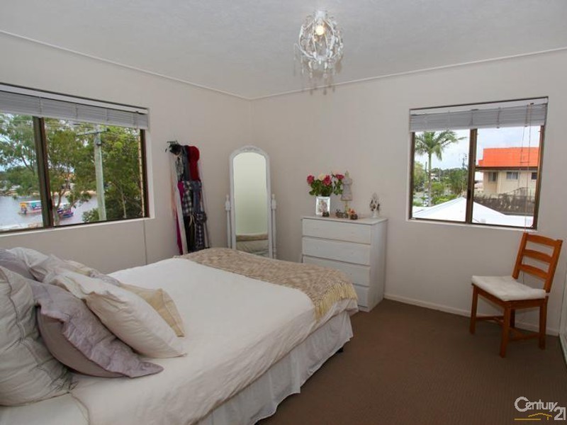 10/77 Bradman Avenue, Maroochydore QLD 4558