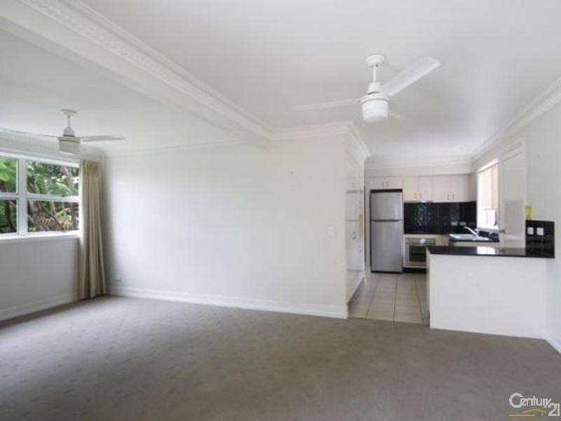 4/51 Edward Street, Alexandra Headland QLD 4572