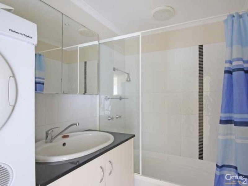 4/51 Edward Street, Alexandra Headland QLD 4572