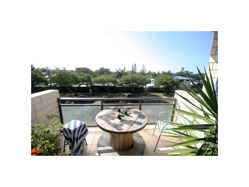 10/2 Alexandra Foreshores Cotton Tree, Maroochydore QLD 4558