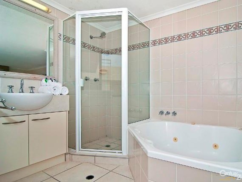 117/150 Duporth Avenue, Maroochydore QLD 4558