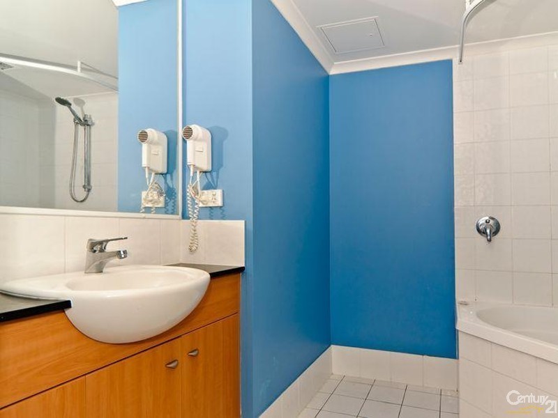315/102 Alexandra Parade, Alexandra Headland QLD 4572