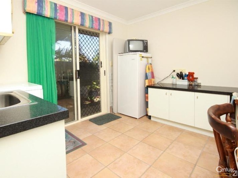 8 Chiswell Place, Maroochydore QLD 4558