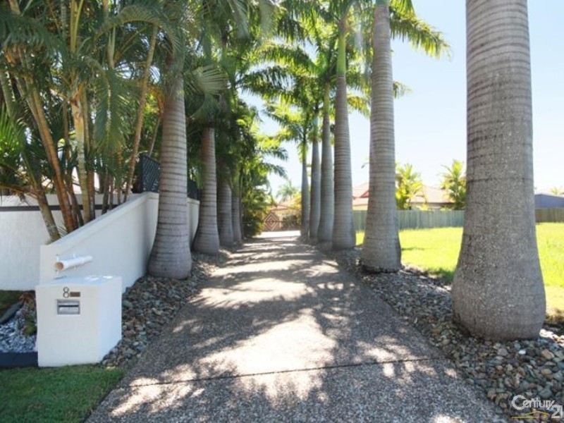 8 Chiswell Place, Maroochydore QLD 4558