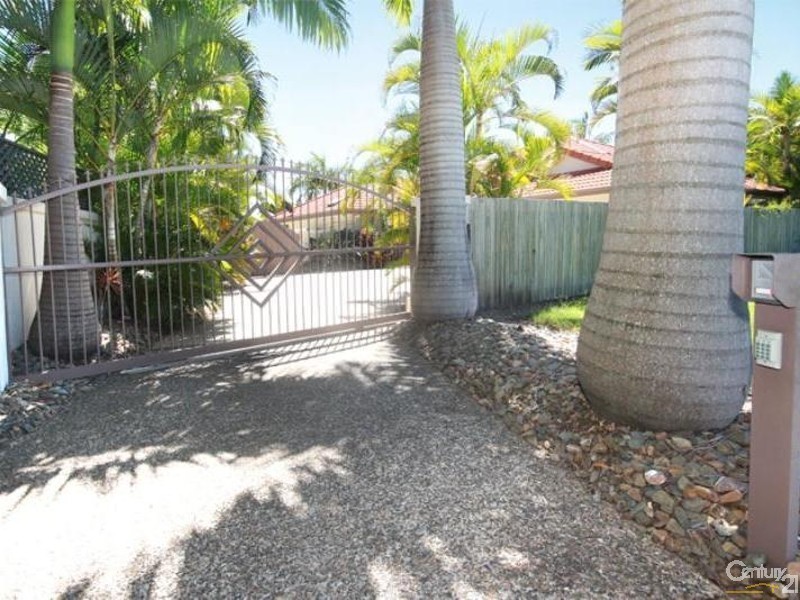 8 Chiswell Place, Maroochydore QLD 4558