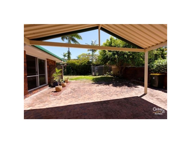 12 Tombarra Street, Mooloolaba QLD 4557