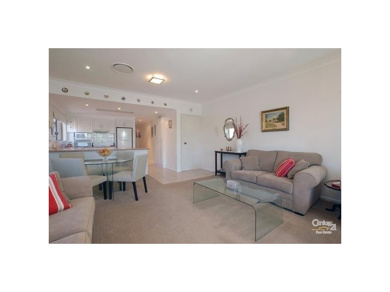6/105 Bradman Avenue, Maroochydore QLD 4558