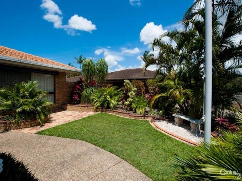 45 Jacaranda Drive, Mooloolaba QLD 4557