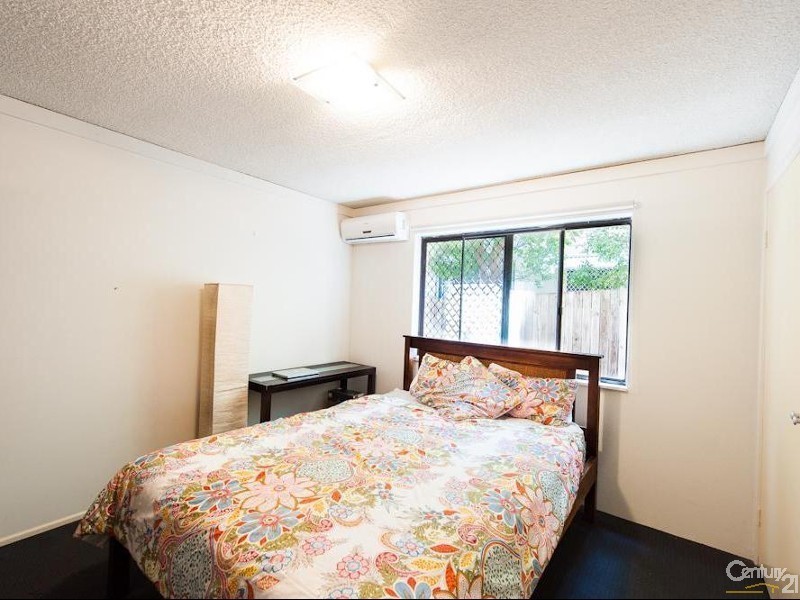 1/14 Kalinda Avenue, Mooloolaba QLD 4557