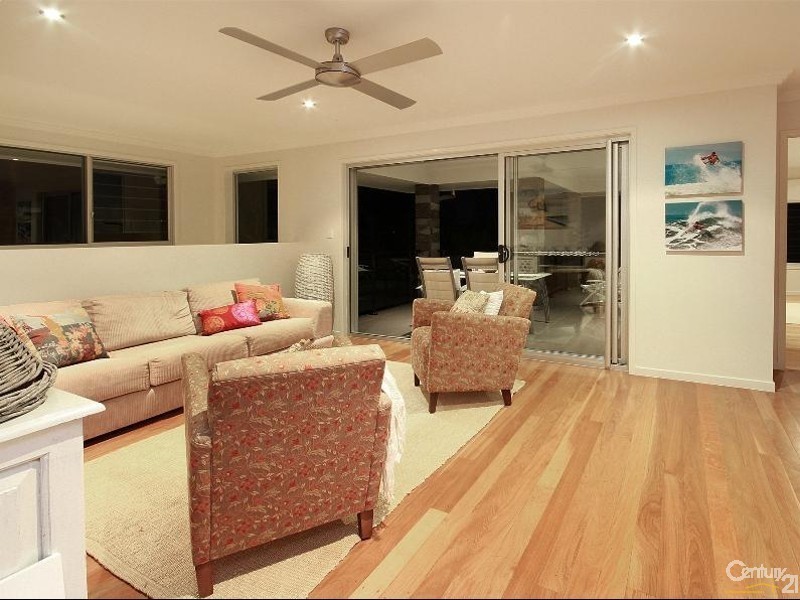 23 Yorlambu Parade, Maroochydore QLD 4558