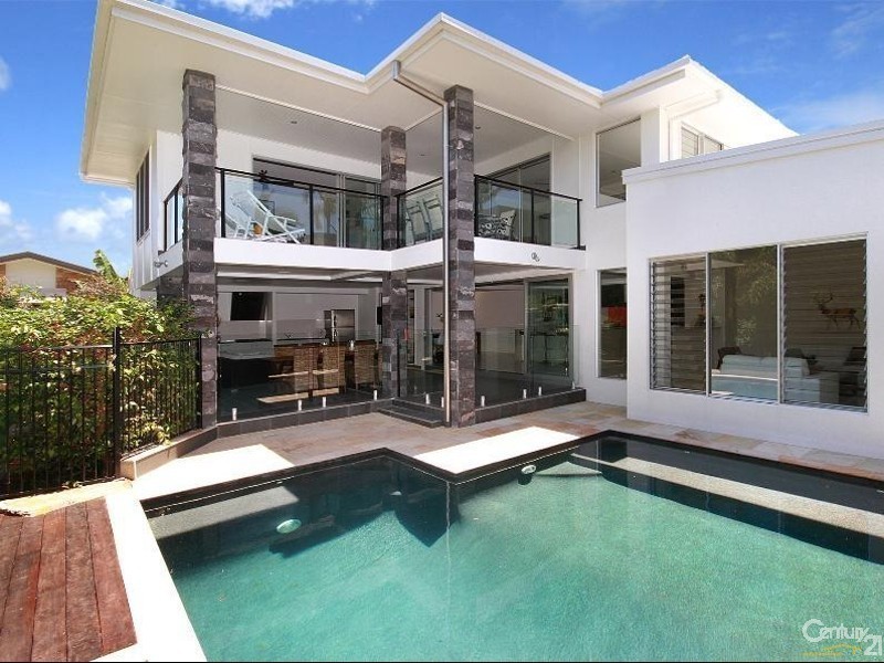 23 Yorlambu Parade, Maroochydore QLD 4558