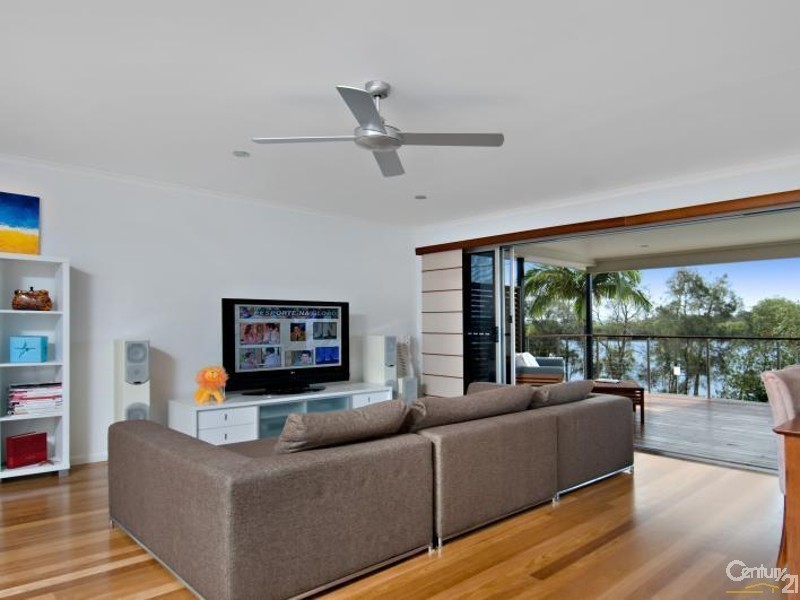 191 Bradman Avenue, Maroochydore QLD 4558