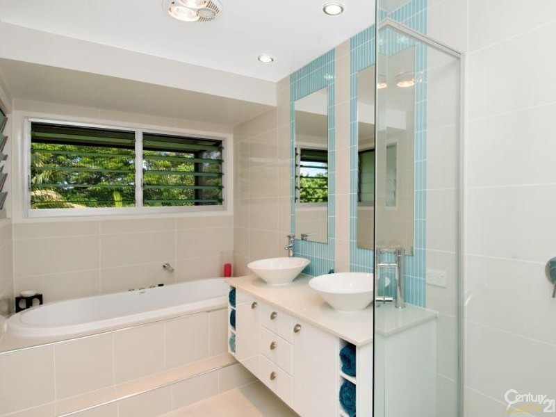 191 Bradman Avenue, Maroochydore QLD 4558