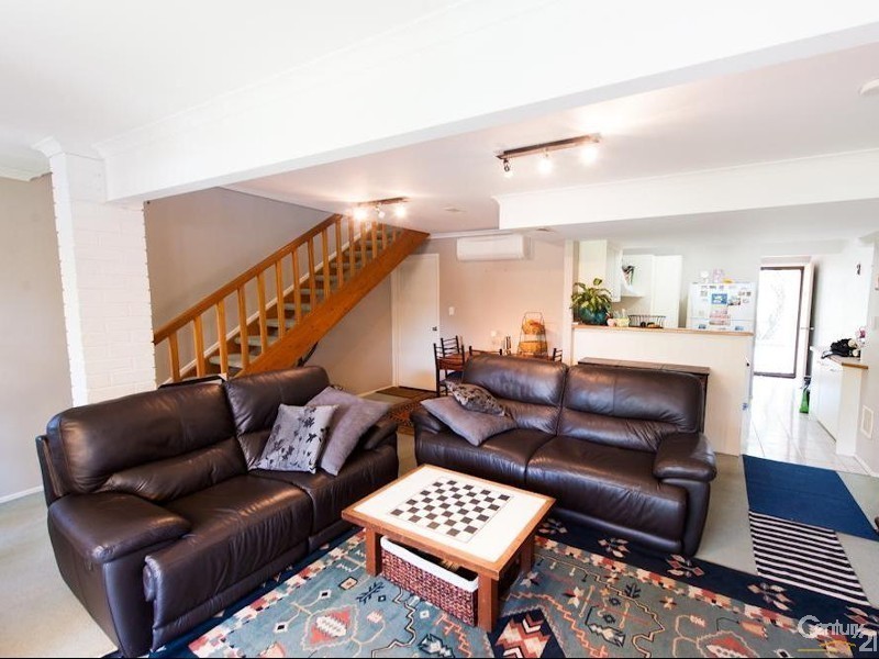 2/369 Bradman Avenue, Maroochydore QLD 4558