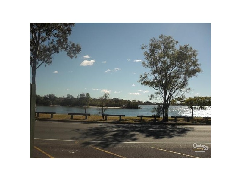 1/23 Bradman Avenue, Maroochydore QLD 4558