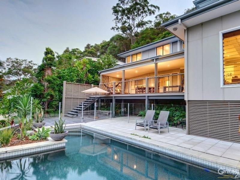 16 Kim Close, Mount Coolum QLD 4573