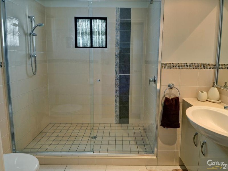 1/7 Hans Boysen Drive, Mudjimba QLD 4564