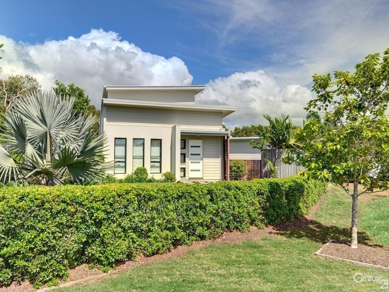 1/7 Hans Boysen Drive, Mudjimba QLD 4564