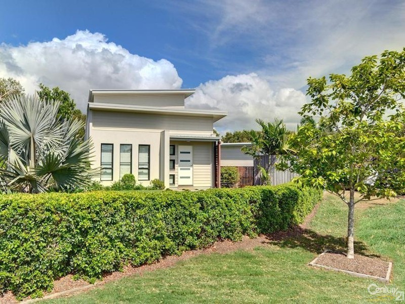 1/7 Hans Boysen Drive, Mudjimba QLD 4564