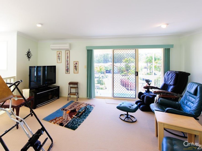 14 Ekala Street, Mountain Creek QLD 4557