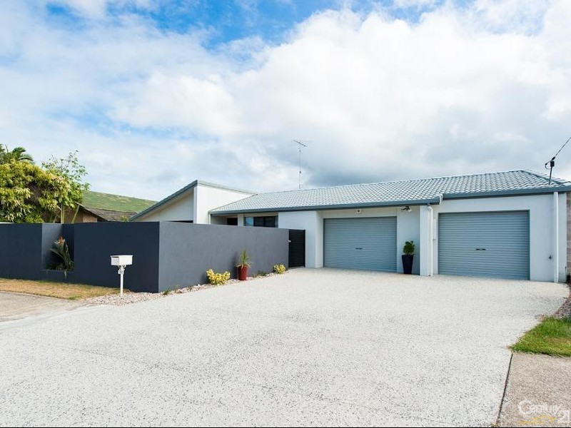 71 Tepequar Drive, Maroochydore QLD 4558