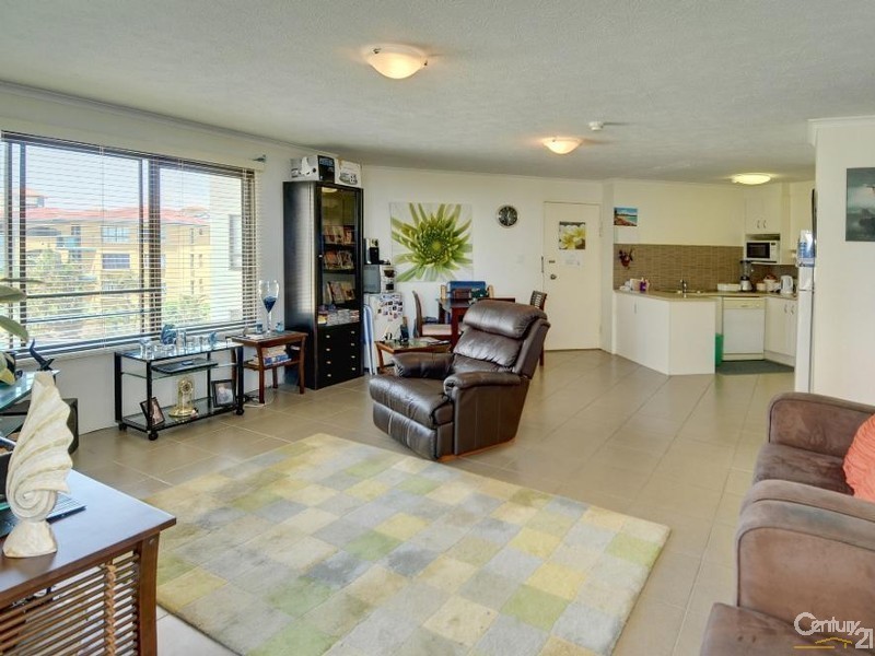 8/12 Parker Street, Maroochydore QLD 4558