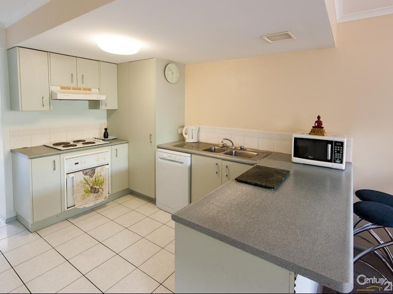 3/18 Arwen Street, Maroochydore QLD 4558