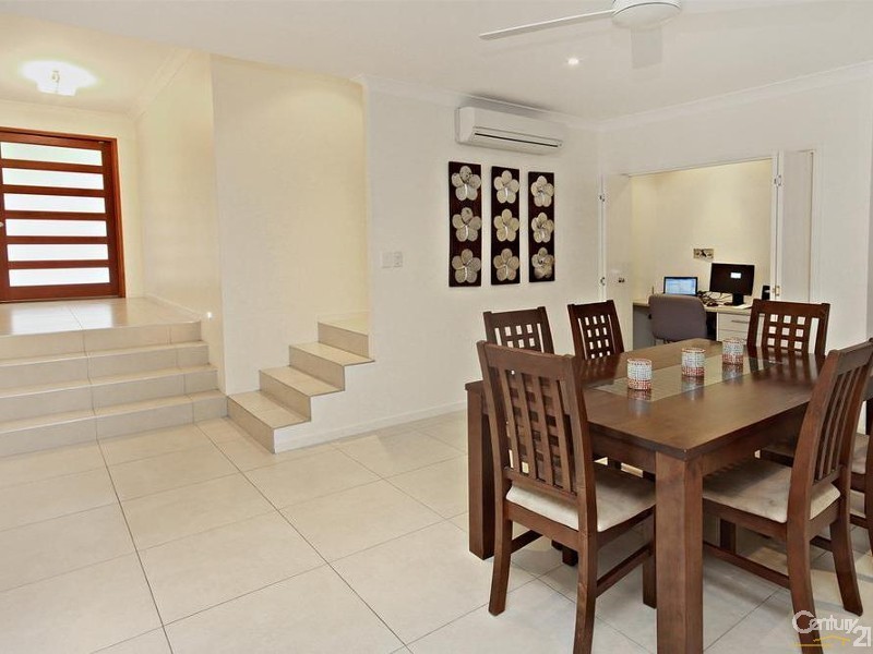 13 Gallows Place, Palmwoods QLD 4555