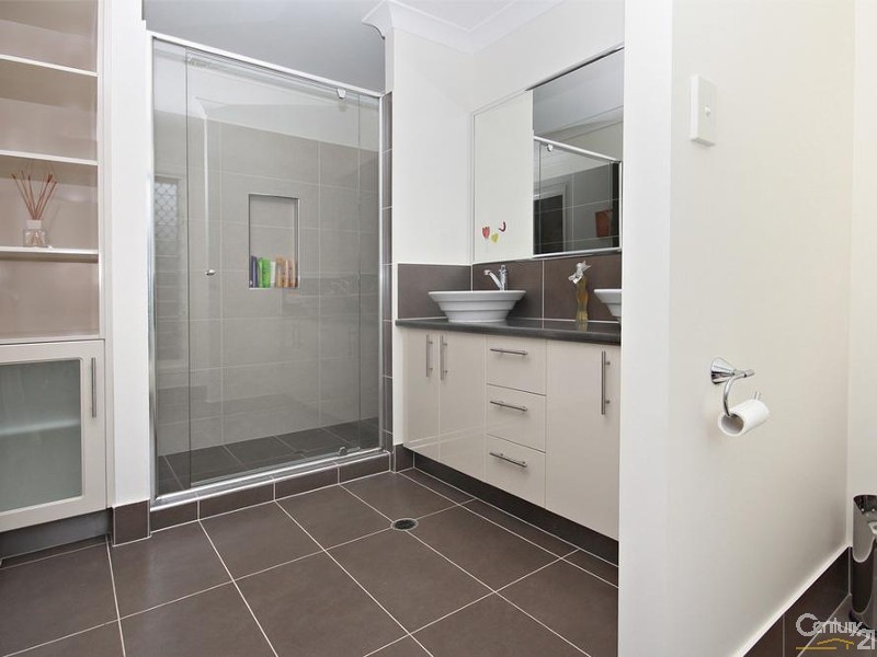 13 Gallows Place, Palmwoods QLD 4555