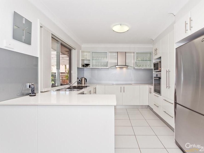 10 Lilac Court, Mooloolaba QLD 4557