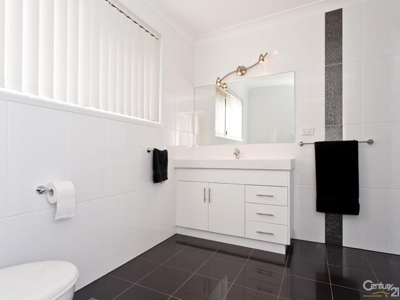 10 Lilac Court, Mooloolaba QLD 4557