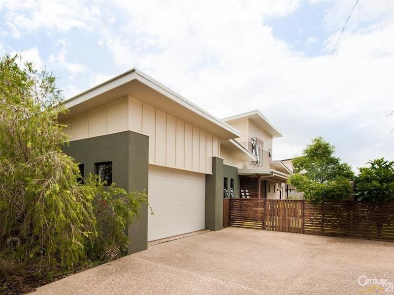 1/8 Hans Boysen Drive, Mudjimba QLD 4564