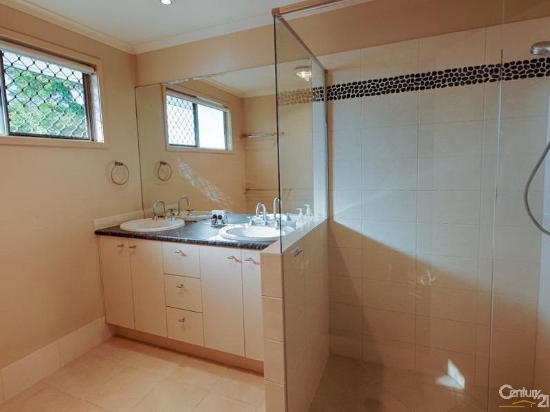 113 Sugar Road, Alexandra Headland QLD 4572
