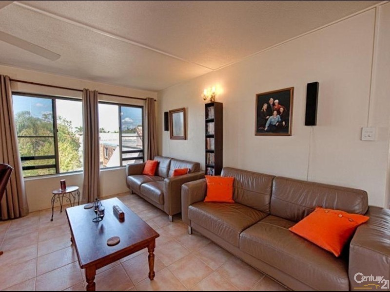 5/13 Muraban Street, Mooloolaba QLD 4557