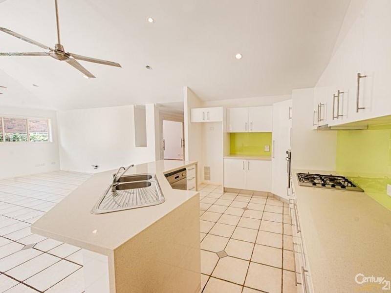 19 Yaringa Avenue, Buddina QLD 4575