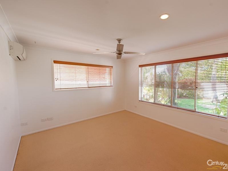 19 Yaringa Avenue, Buddina QLD 4575