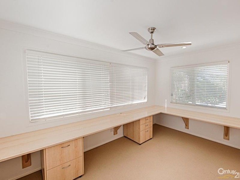 19 Yaringa Avenue, Buddina QLD 4575