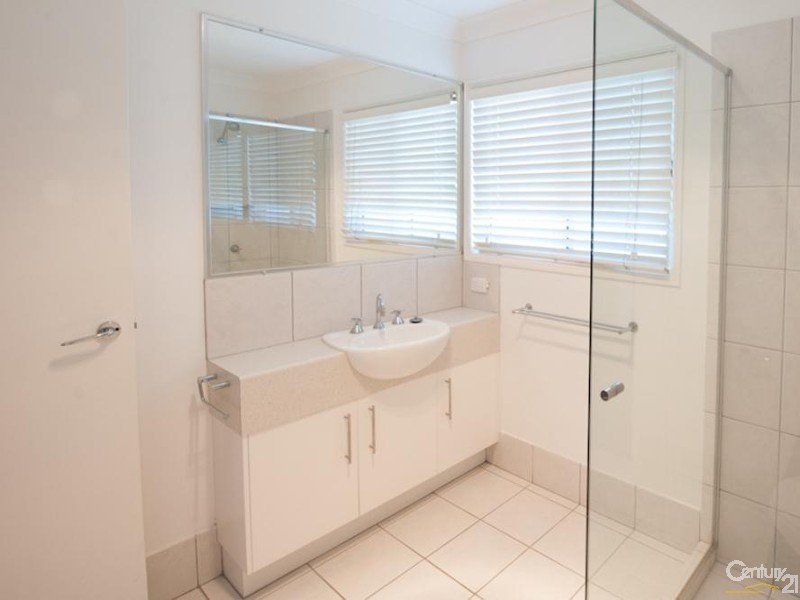 19 Yaringa Avenue, Buddina QLD 4575