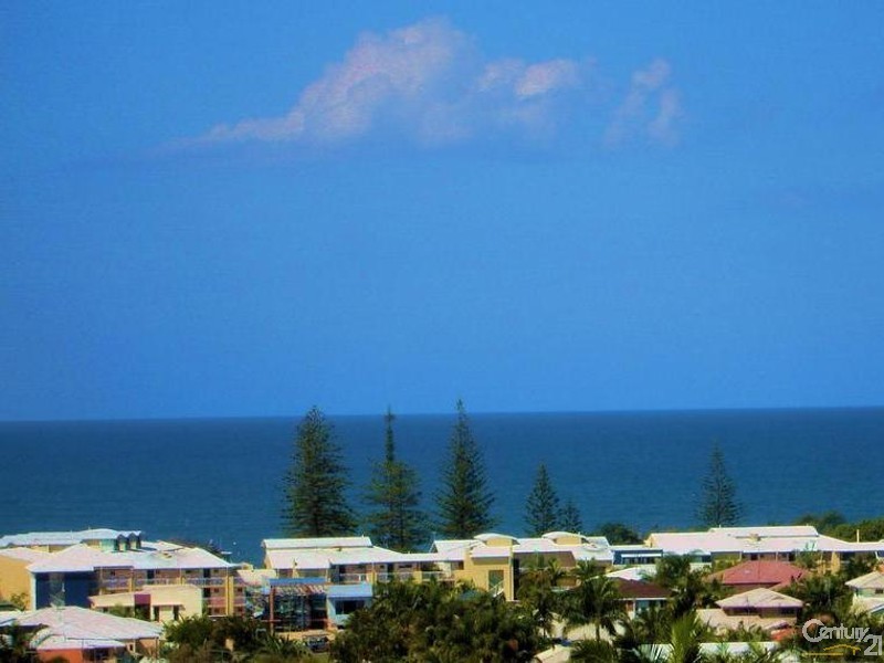 7 Yakola Parade, Alexandra Headland QLD 4572