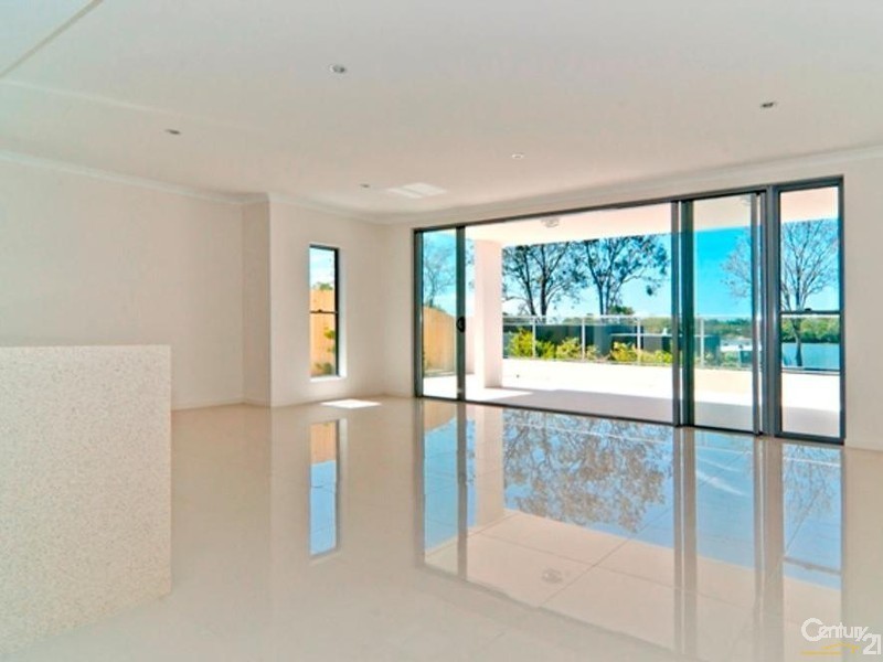 9/299-301 Bradman Avenue, Maroochydore QLD 4558