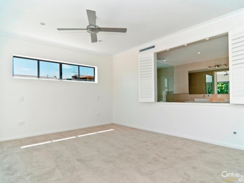 9/299-301 Bradman Avenue, Maroochydore QLD 4558