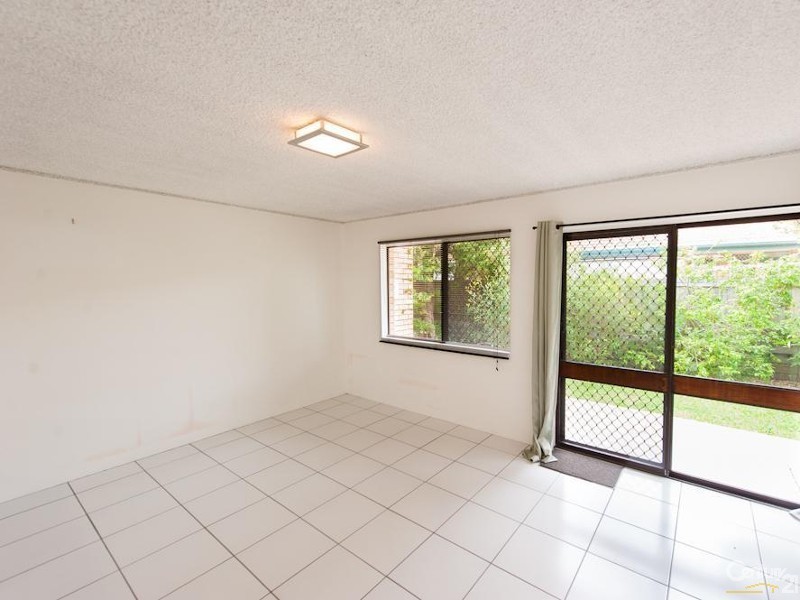 1/32 Broadwater Avenue, Maroochydore QLD 4558