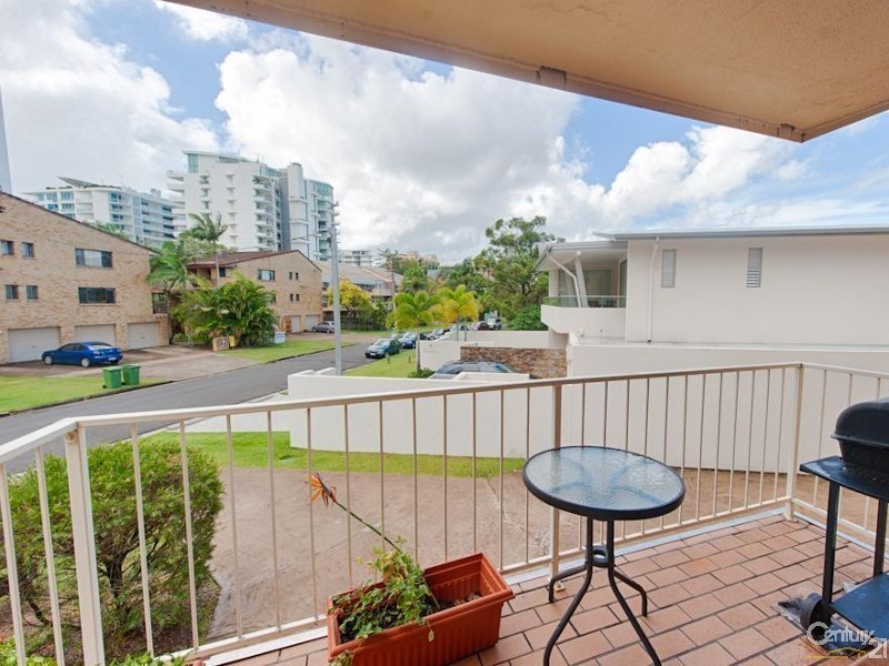 2/13 Muraban Street, Mooloolaba QLD 4557