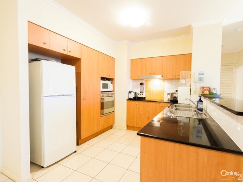 215/102 Alexandra Parade, Alexandra Headland QLD 4572