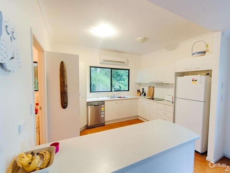 9/9A Deslyn Lane, Nambour QLD 4560